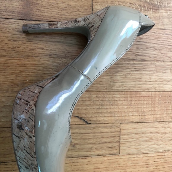 Guess Size 8.5 Platform Stilettos - Picture 3 of 4